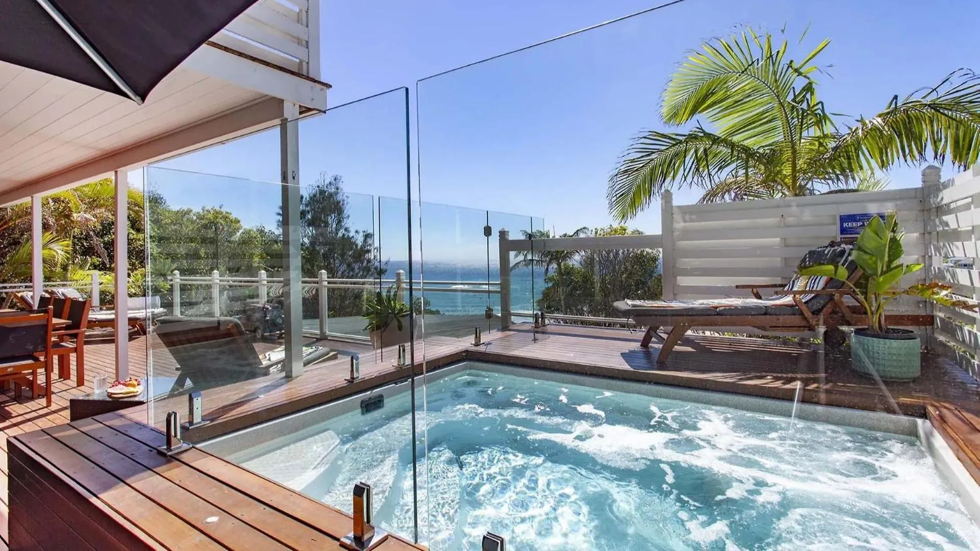 Villa The Palms At Byron Byron Bay